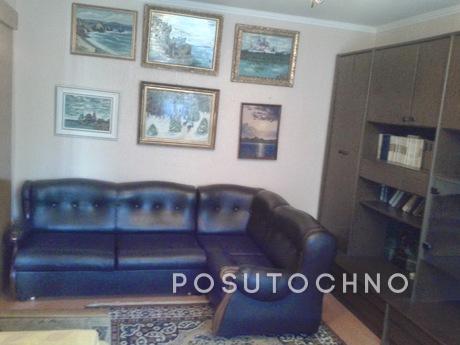 Clean, comfortable apartment in the city center. Near shops 