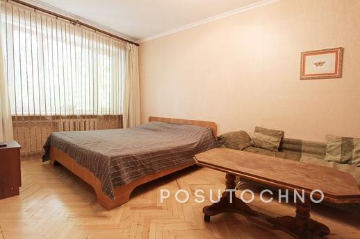 Located in 15 -. minutes. traffic from the subway Polezhaevs