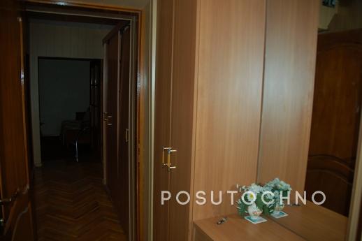 3 ком. Буденновский 98 Центр, Ростов-на-Дону - квартира посуточно