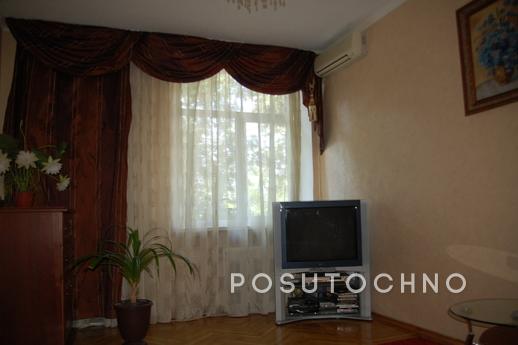 3 ком. Буденновский 98 Центр, Ростов-на-Дону - квартира посуточно