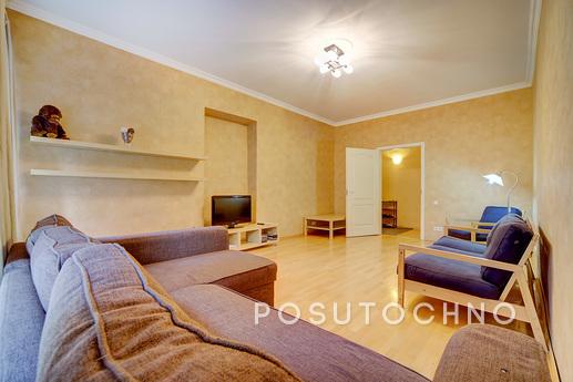 2-bedroom apartment on Rubinstein, Saint Petersburg - apartment by the day