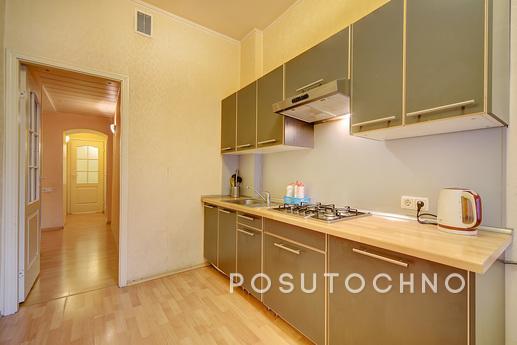 2-bedroom apartment on Rubinstein, Санкт-Петербург - квартира подобово