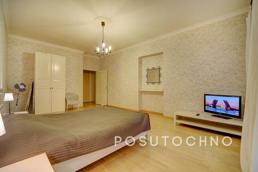 2-bedroom apartment on Rubinstein, Saint Petersburg - apartment by the day