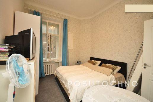 three square-ry center of St. Petersburg, Saint Petersburg - apartment by the day