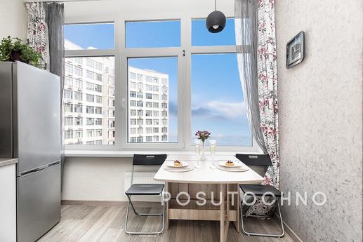 Cozy apartment with direct sea view, Odessa - apartment by the day