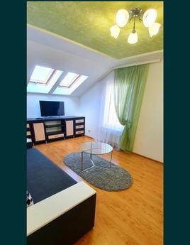 Apartment mayzhe in the center of the city, є everything is 