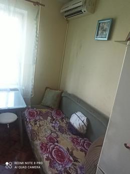 1 room sq. Gold Coast Beach 4 bed m, Odessa - apartment by the day