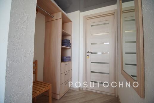 Apartments in a house on the sand-gorgeo, Chernomorsk (Illichivsk) - apartment by the day