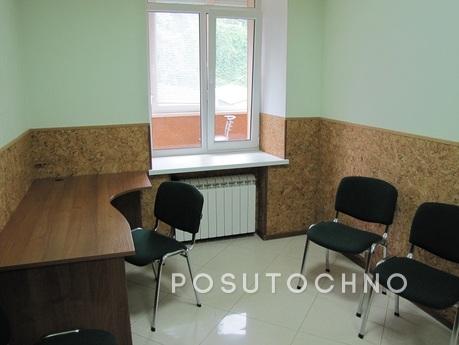 2-bedroom apartment, Kyiv - apartment by the day