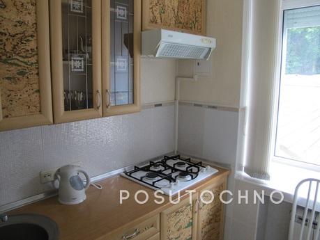 2-bedroom apartment, Kyiv - apartment by the day