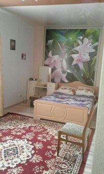 Сдам дом в центре, Бердянск - квартира посуточно
