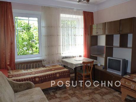 Частный сектор в Алуште, Алушта - квартира посуточно