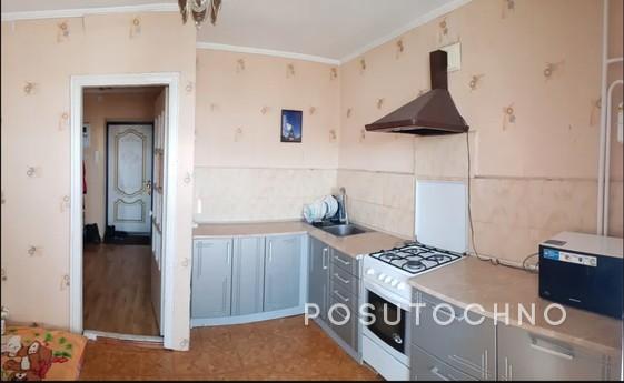 Аренда . квартира, центр Бердянска, Бердянск - квартира посуточно