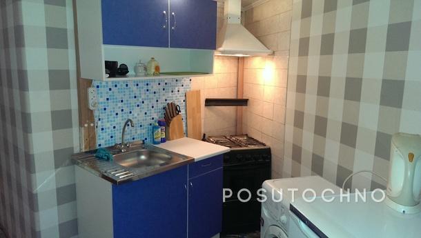 Bright and spacious one-room apartment., Saint Petersburg - apartment by the day