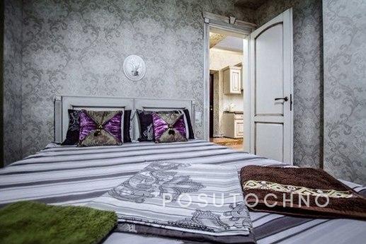 VIP apartment in a new house on the Gree, Odessa - apartment by the day