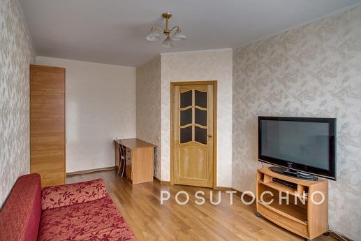 Чиста і затишна квартира, є все необхідне.