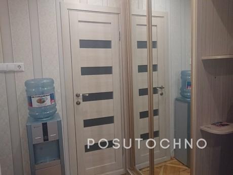 2 bedroom apartment on Krasnoarmeyskaya, Ростов-на-Дону - квартира подобово