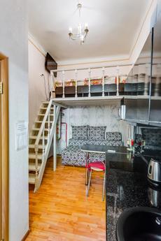 2-level studio on Pushkin, Ростов-на-Дону - квартира подобово