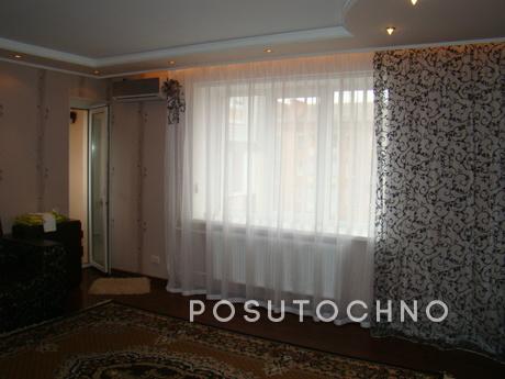 Apartment for rent in the city center, Chernihiv - apartment by the day