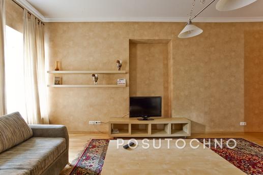 2kkv on Rubinstein 3, Saint Petersburg - apartment by the day