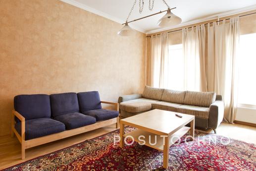 2kkv on Rubinstein 3, Saint Petersburg - apartment by the day