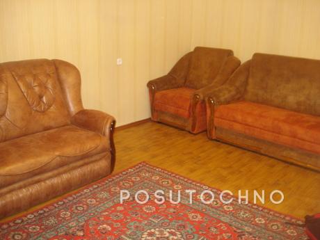 1-room apartment in the center near the, Berdiansk - apartment by the day