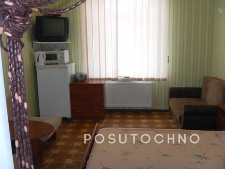 Its 1-komn.kv. in the heart of Odessa, Odessa - apartment by the day