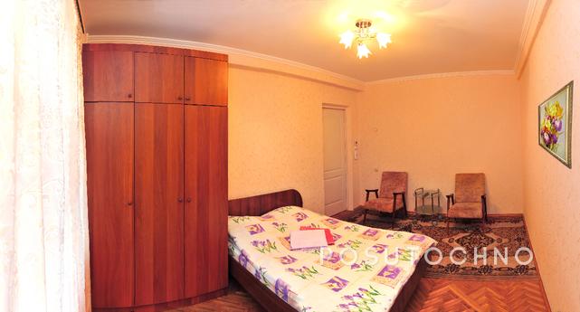 150 meters to the subway Polytechnic ins, Kyiv - apartment by the day