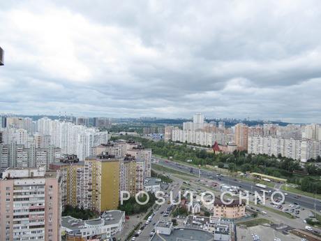 Apartment 29th floor, beautiful view, Kyiv - apartment by the day