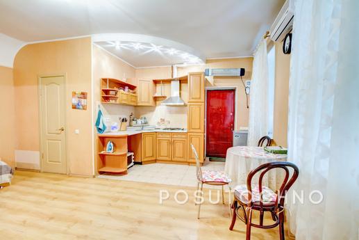 Rent 1k. Alexander Ave. / Greek, Odessa - apartment by the day