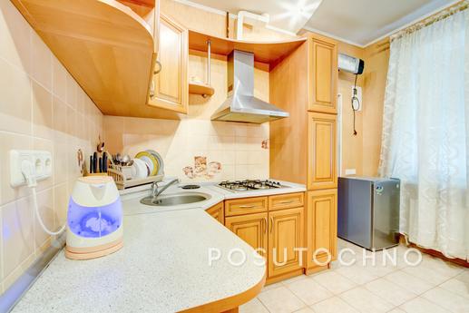 Rent 1k. Alexander Ave. / Greek, Odessa - apartment by the day