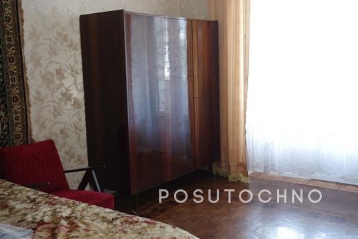 2 rooms  apartment in the center, Odessa - apartment by the day