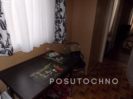 Rent daily / hourly 1-2 tiru, Kropyvnytskyi (Kirovohrad) - apartment by the day