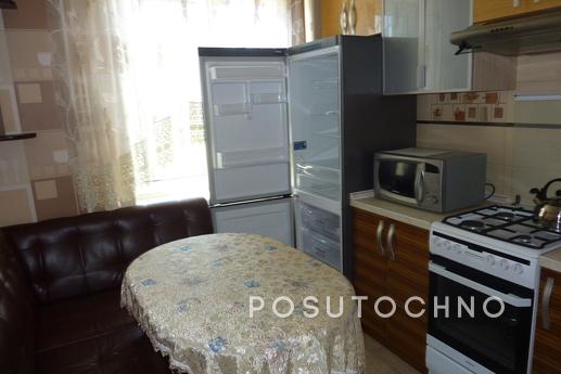 FREE beach Luzanovka 4 sleeps, Odessa - apartment by the day