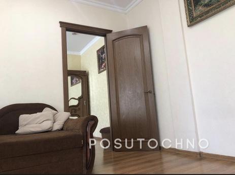 Luxury 2-bedroom apartment with WI-FI!, Dnipro (Dnipropetrovsk) - apartment by the day