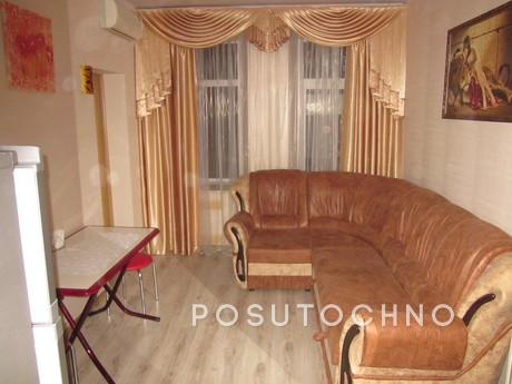 Apartment in the center of Yalta Massandra plyazha.Gostinaya