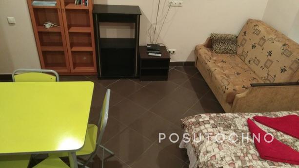 Daily 2 Mikininskaya 19A, apt. 3, Moscow - apartment by the day