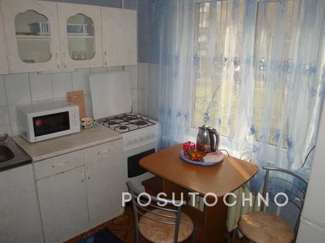 apartment in the Zhotneviy  district, Zaporizhzhia - apartment by the day
