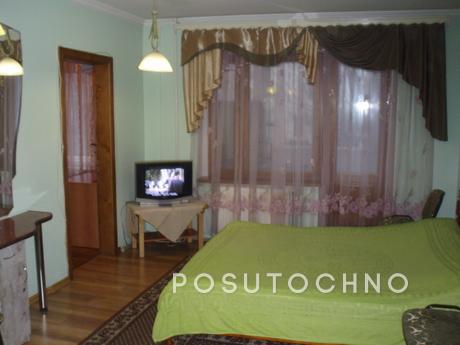 Near the station and the center, Ivano-Frankivsk - apartment by the day