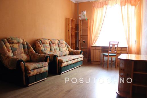 2 rooms apartment, near the park, metro, Saint Petersburg - apartment by the day