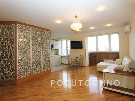 Studio apartment on October, Moscow - apartment by the day