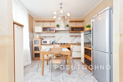 Moscow, Kutuzov Avenue, 8, Moscow - apartment by the day