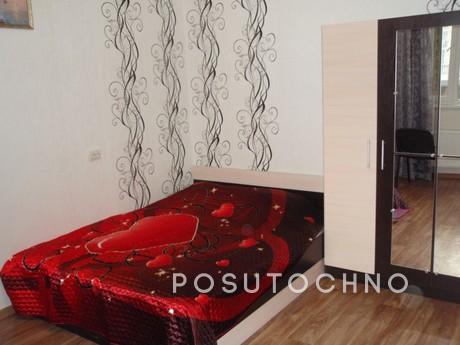 Нова квартира в Сімферополі подобово, Сімферополь - квартира подобово