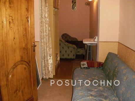 I rent an apartment with renovated, Yevpatoriya - apartment by the day