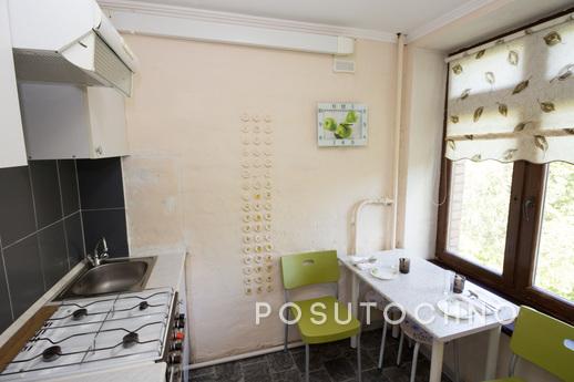Daily Moscow, Kastanaevskaya 5, Moscow - apartment by the day