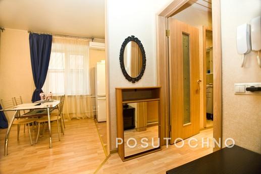 Spacious 2-bedroom apartment (142), Moscow - apartment by the day
