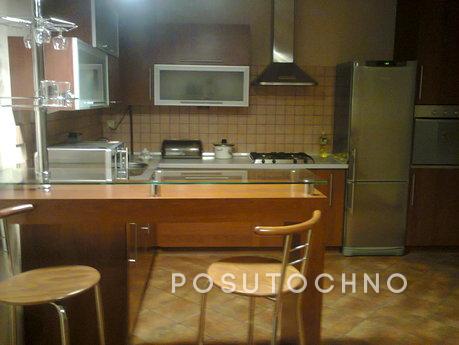 Rent 2-bedroom apartment in the City Gar, Odessa - apartment by the day