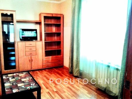 2 bedroom apartment near the metro, Moscow - apartment by the day