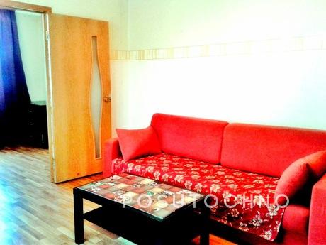 2 bedroom apartment near the metro, Moscow - apartment by the day