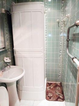 1 bedroom apartment near the metro, Moscow - apartment by the day